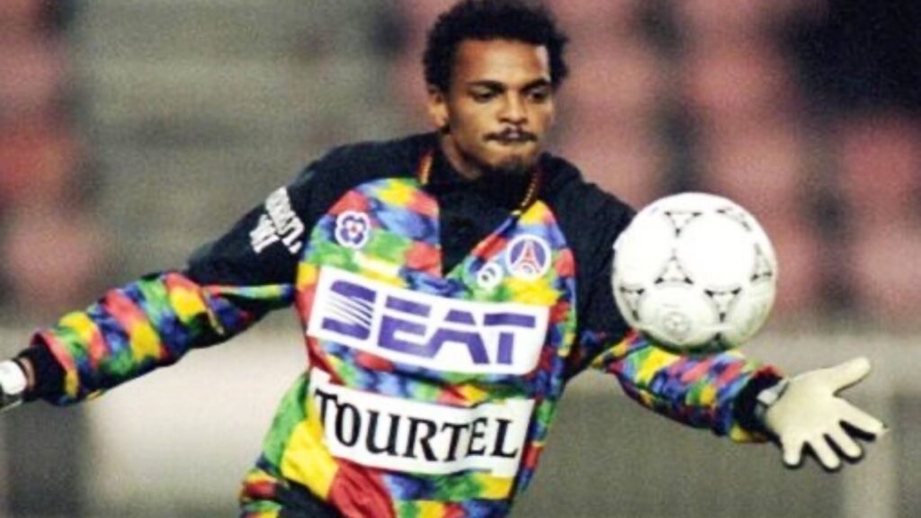 INFO : Le futur troisième maillot du PSG dévoilé avec un hommage à Bernard Lama