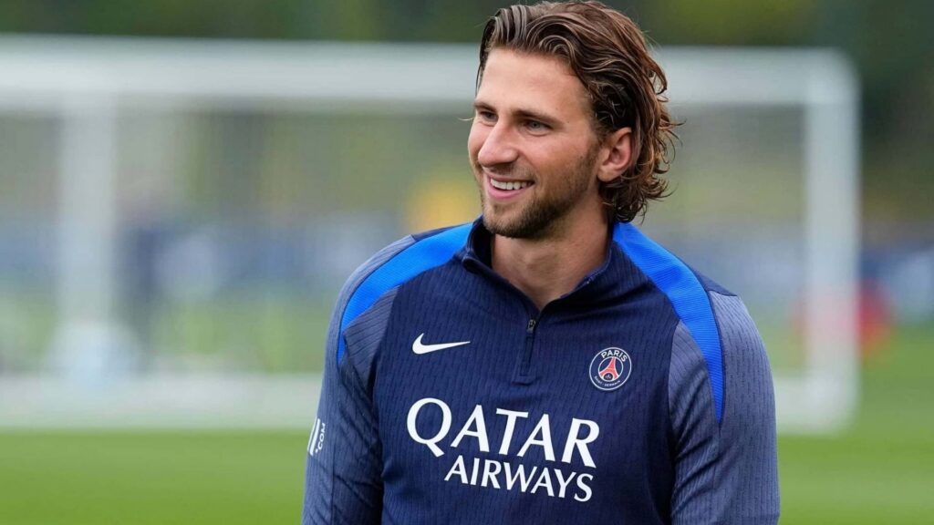 Illia Zabarnyi courtisé par 4 cadors anglais, le PSG pose fermement son veto