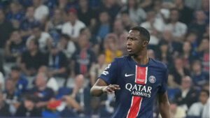 Why Arsenal And Manchester City Interest Won&rsquo;t Unsettle Willian Pacho At PSG